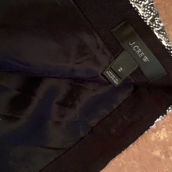 WOMENS J Crew Pencil Skirt Black White Tweed or Boucle Skirt Raw Hem SIZE 2 - Picture 3 of 6